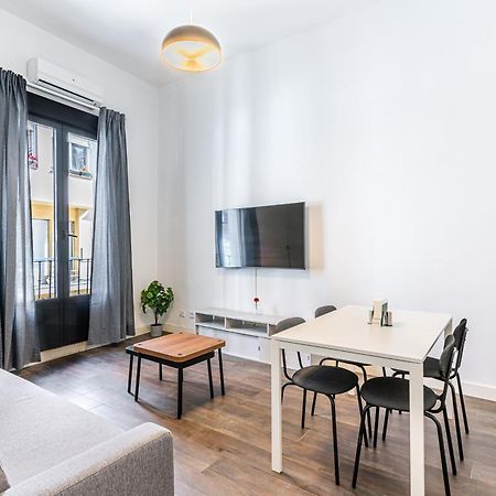 Vr Estudios Apartments Madrid Ngoại thất bức ảnh