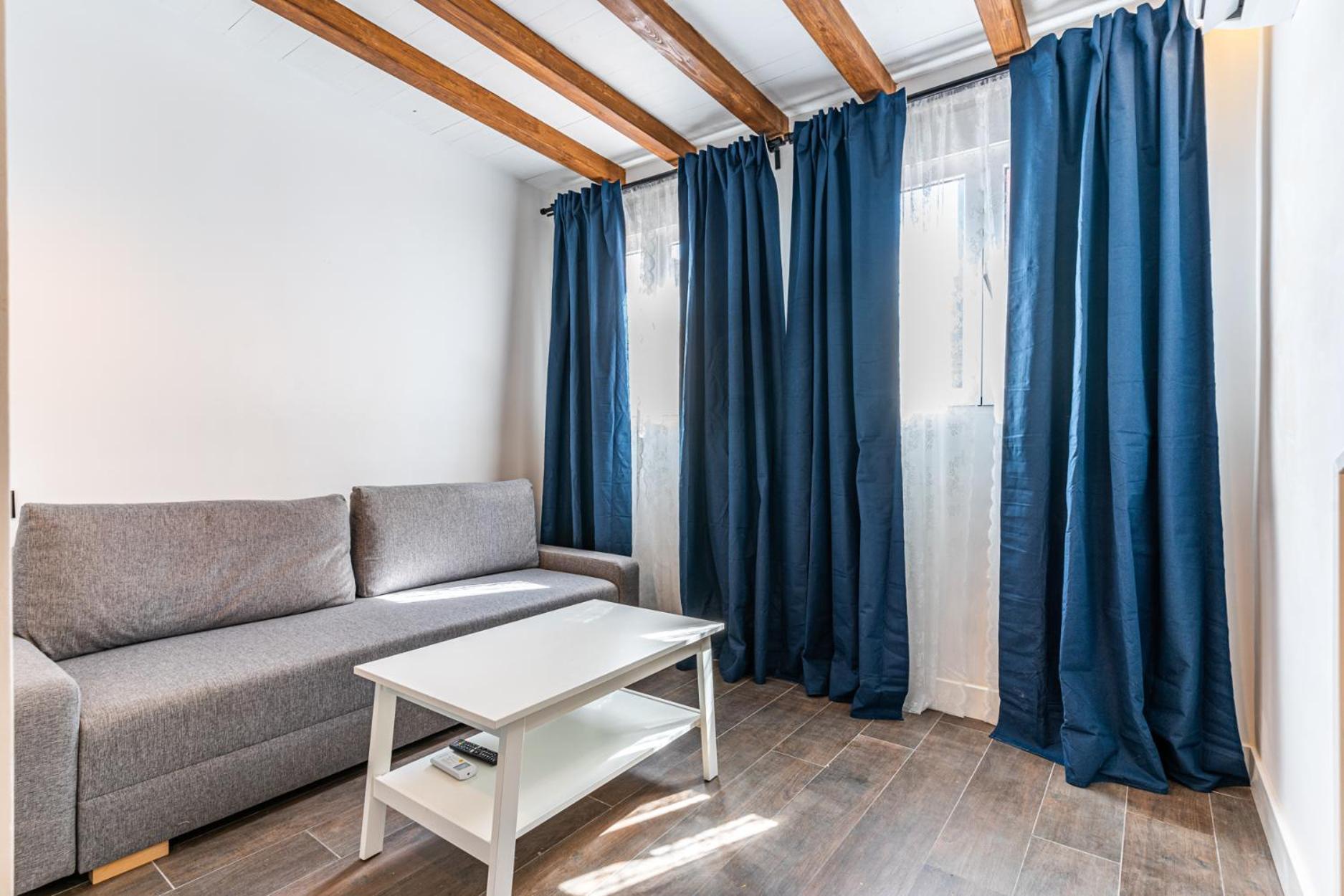 Vr Estudios Apartments Madrid Ngoại thất bức ảnh