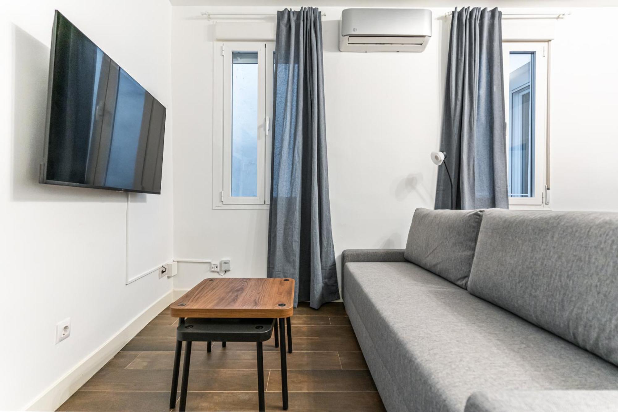 Vr Estudios Apartments Madrid Ngoại thất bức ảnh