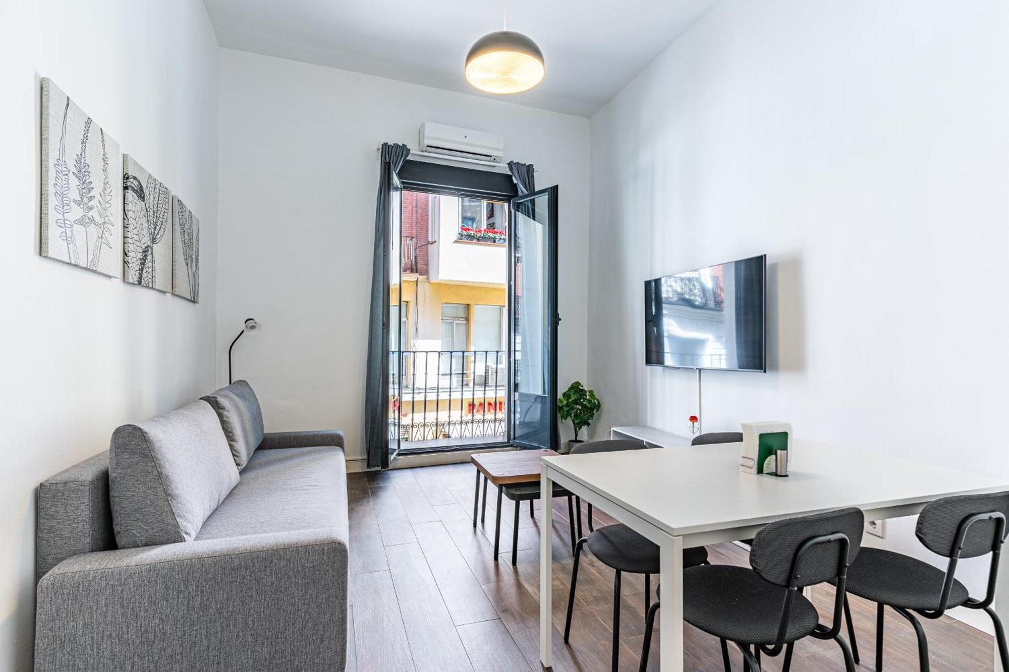 Vr Estudios Apartments Madrid Ngoại thất bức ảnh