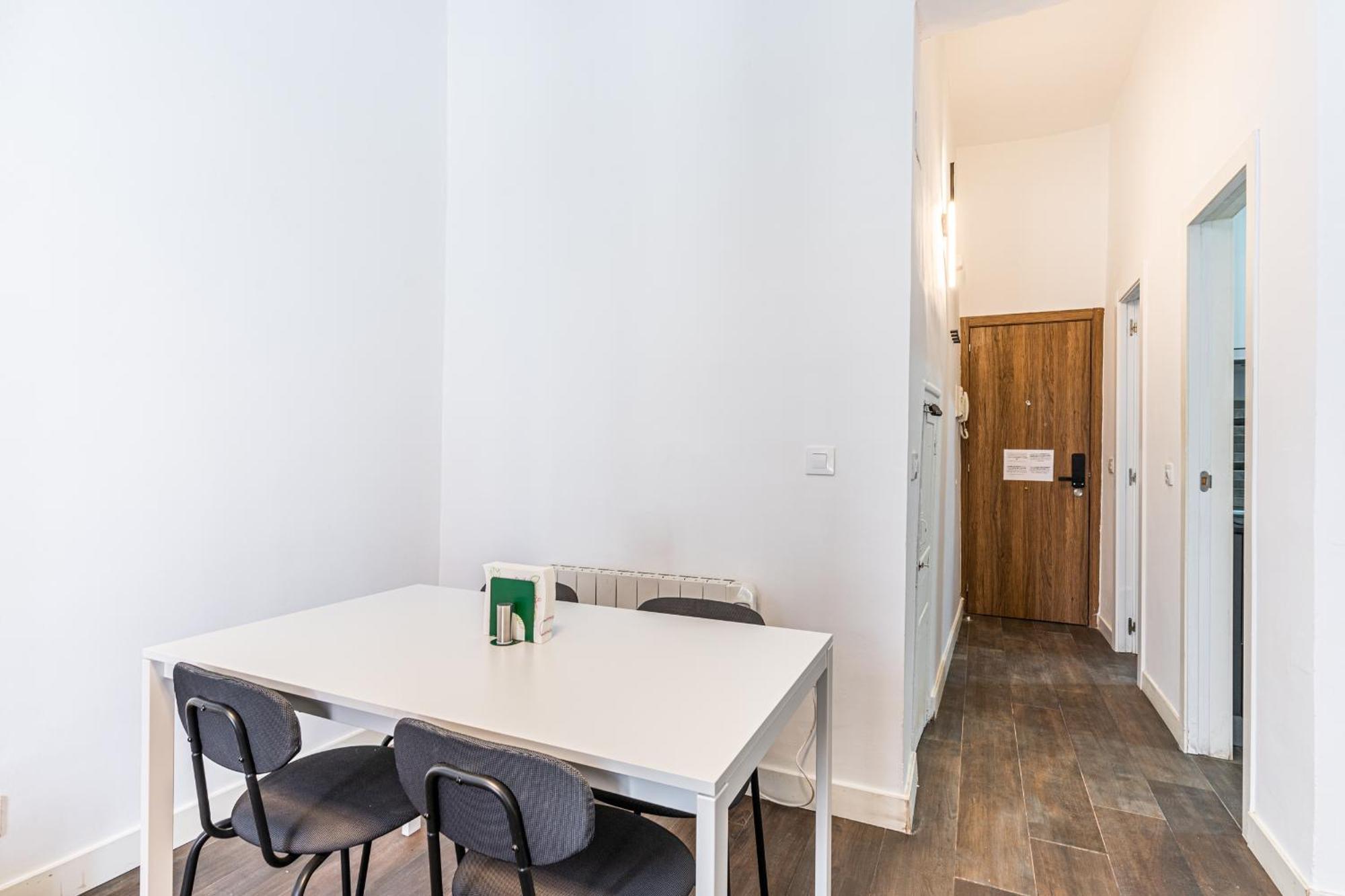 Vr Estudios Apartments Madrid Ngoại thất bức ảnh