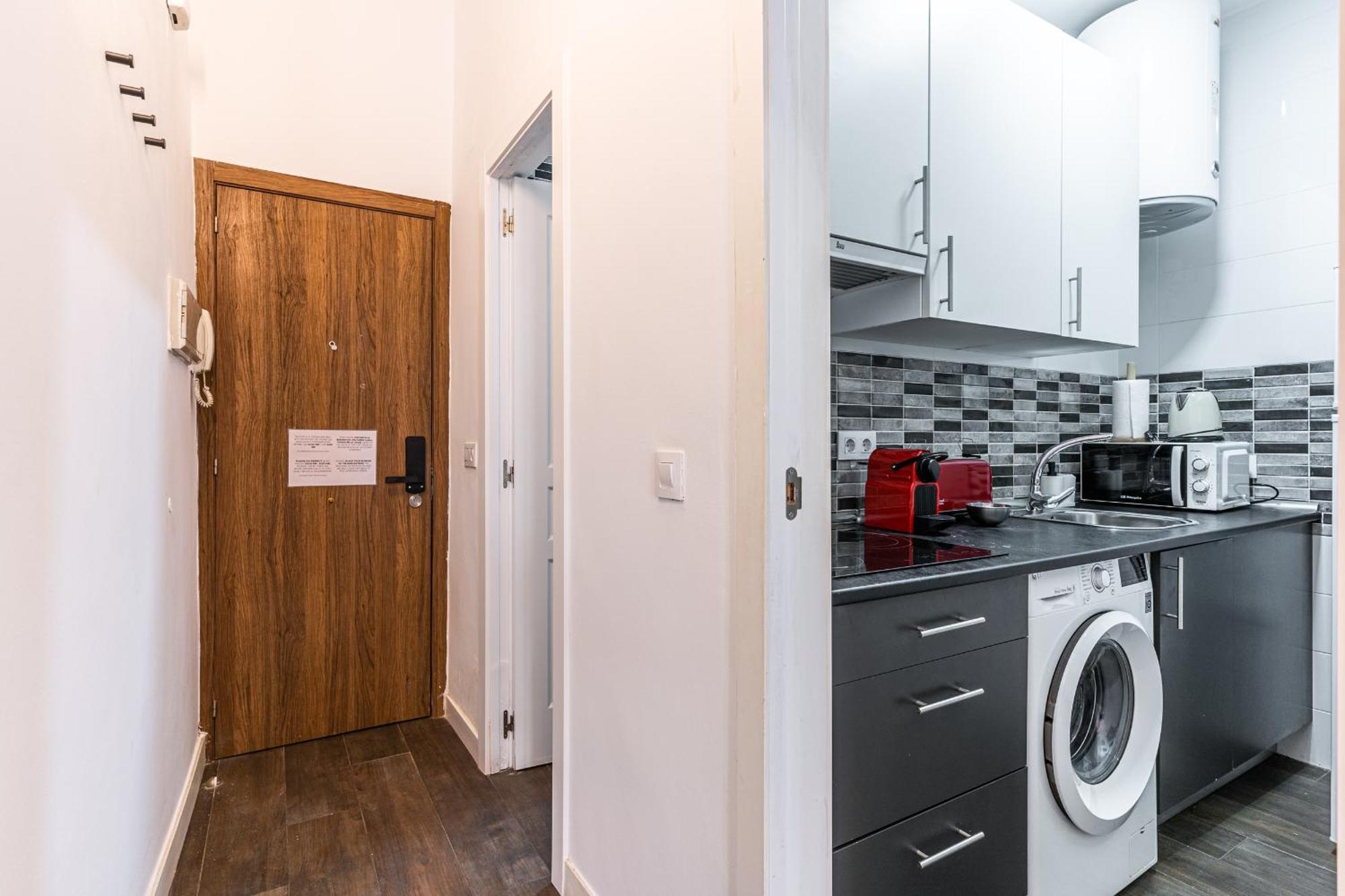 Vr Estudios Apartments Madrid Ngoại thất bức ảnh