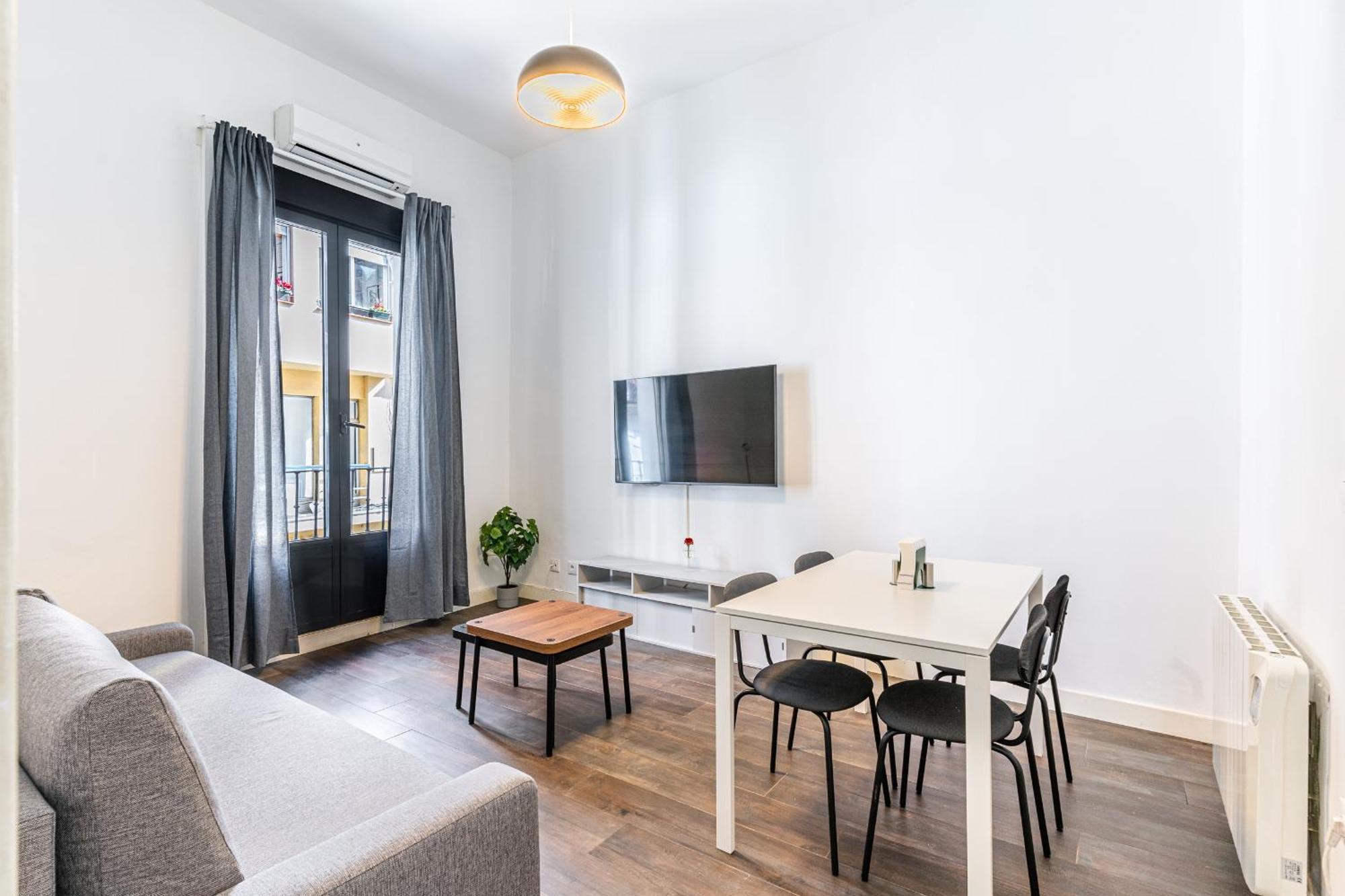 Vr Estudios Apartments Madrid Ngoại thất bức ảnh